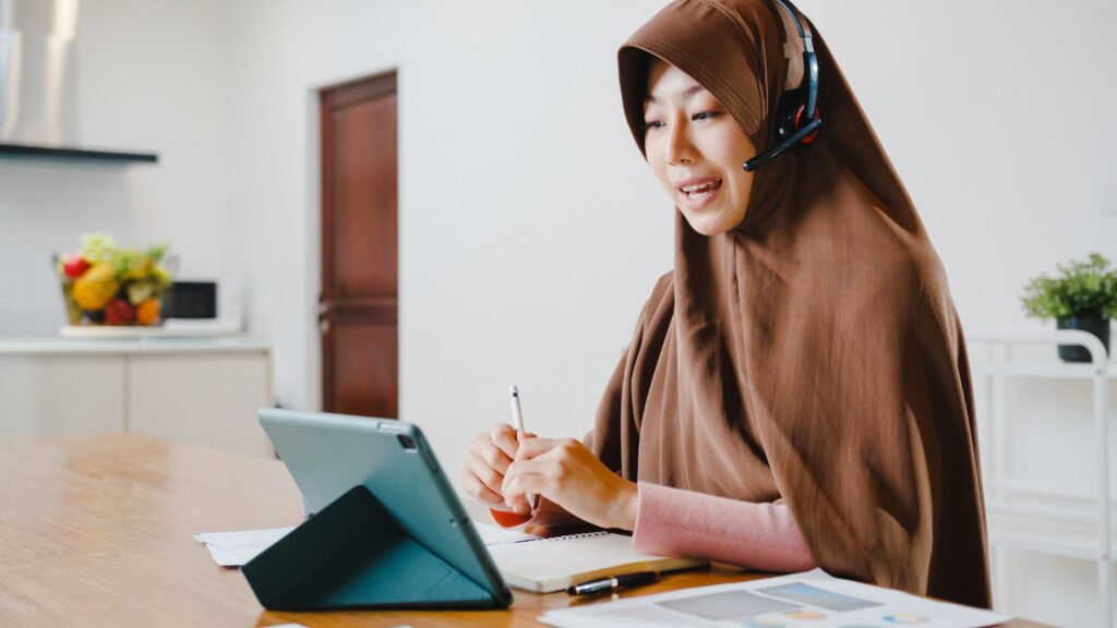 Norani Qaida online
